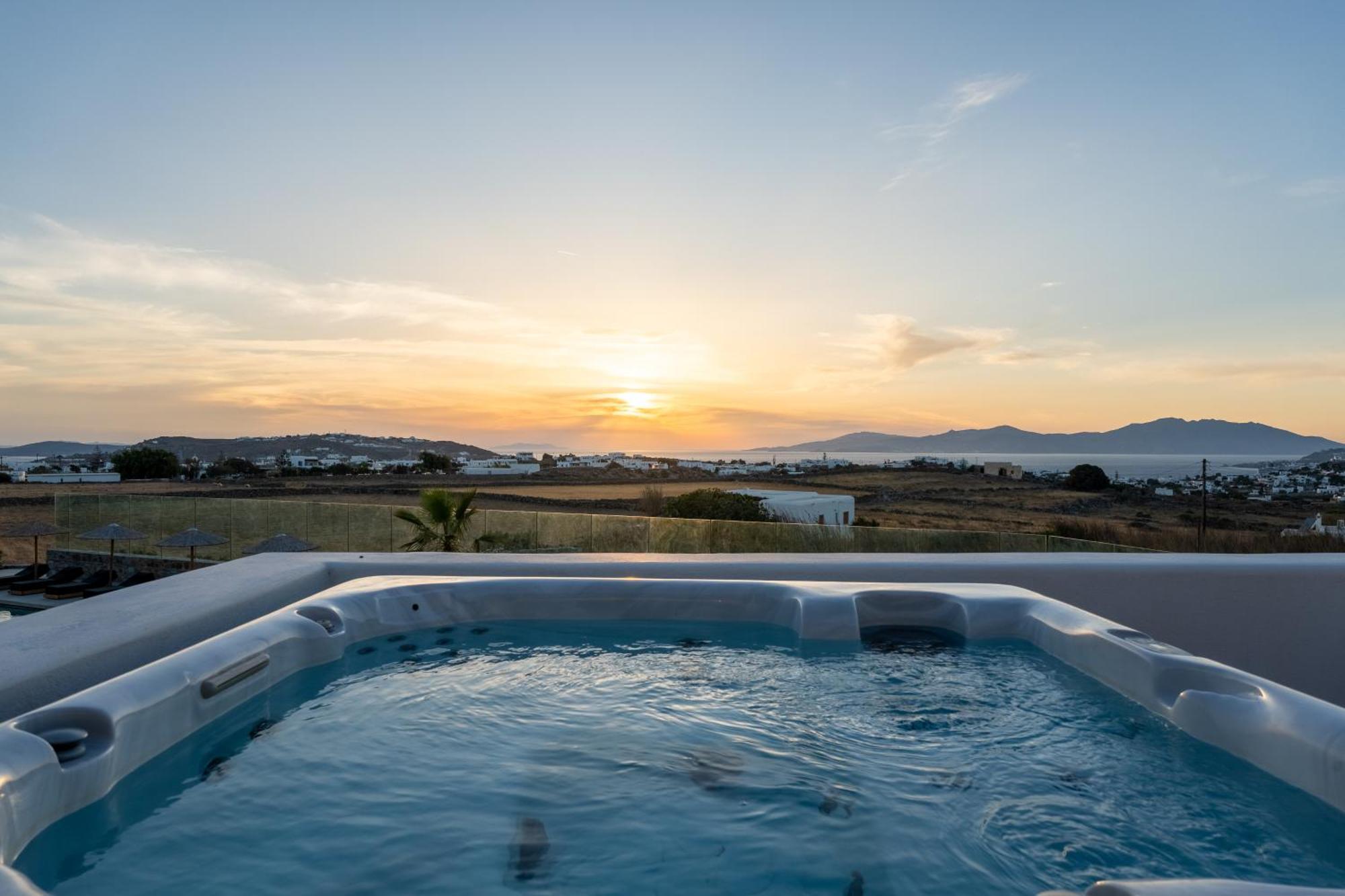 Regency Sunset Suites Mykonos Town エクステリア 写真