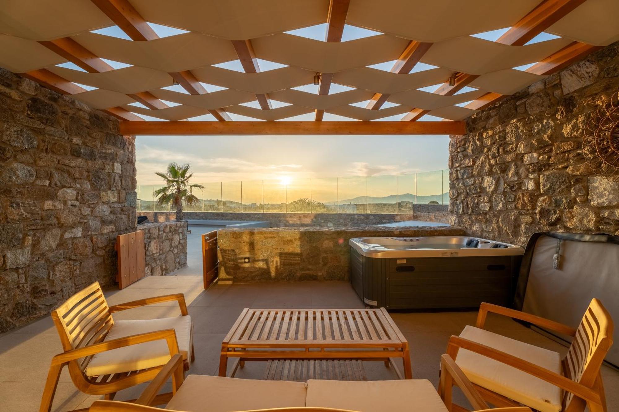 Regency Sunset Suites Mykonos Town エクステリア 写真